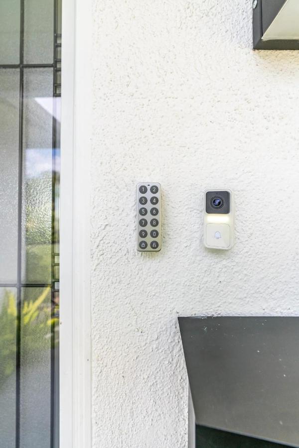 New Luxury Entertaining House With Pool Spa Sauna Tesla Charger Pets Los Angeles Extérieur photo
